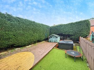 Photo 11- click for photo gallery